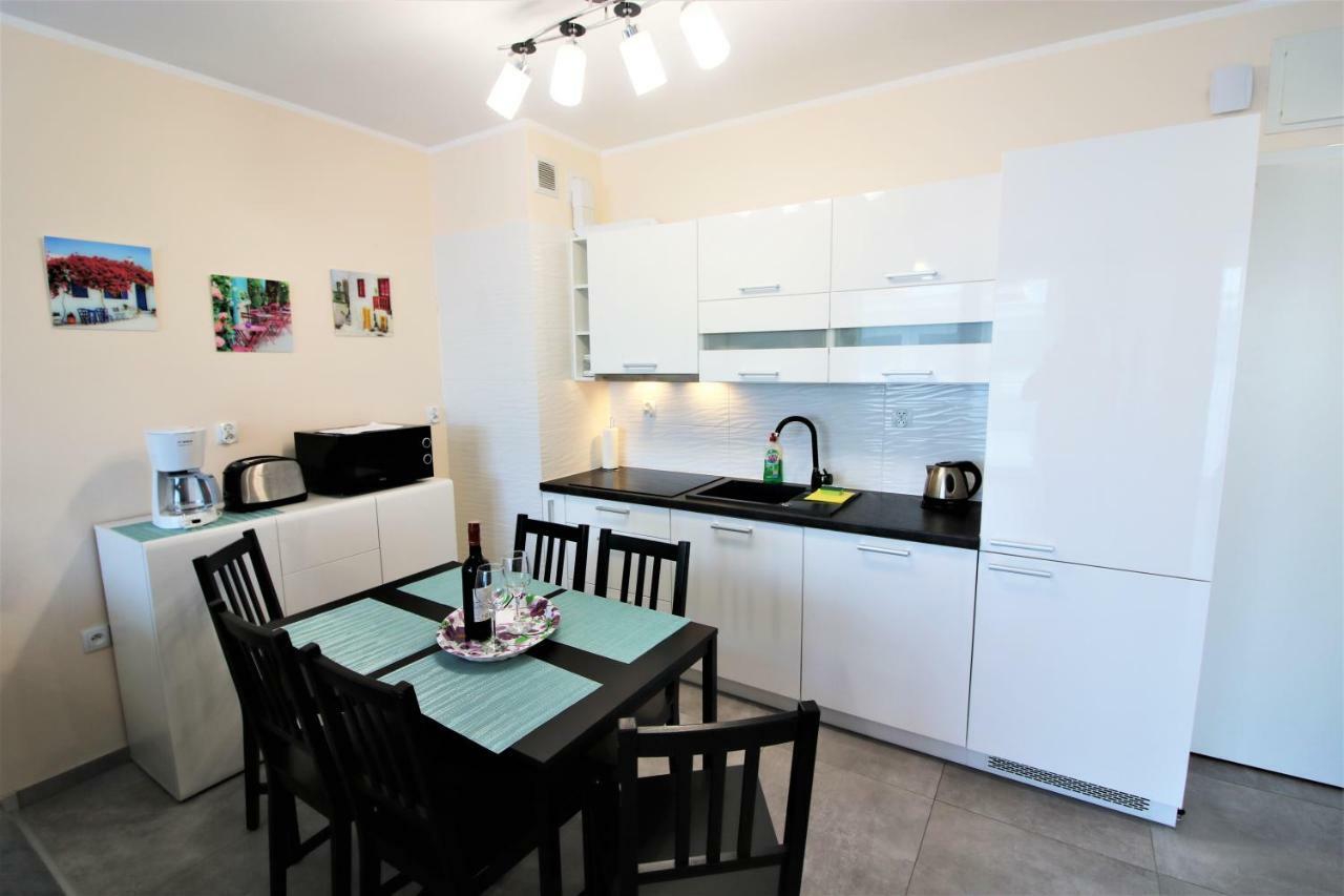 Apartament Superior Pastelowy Przy Plazy Kolobrzeg Exterior photo