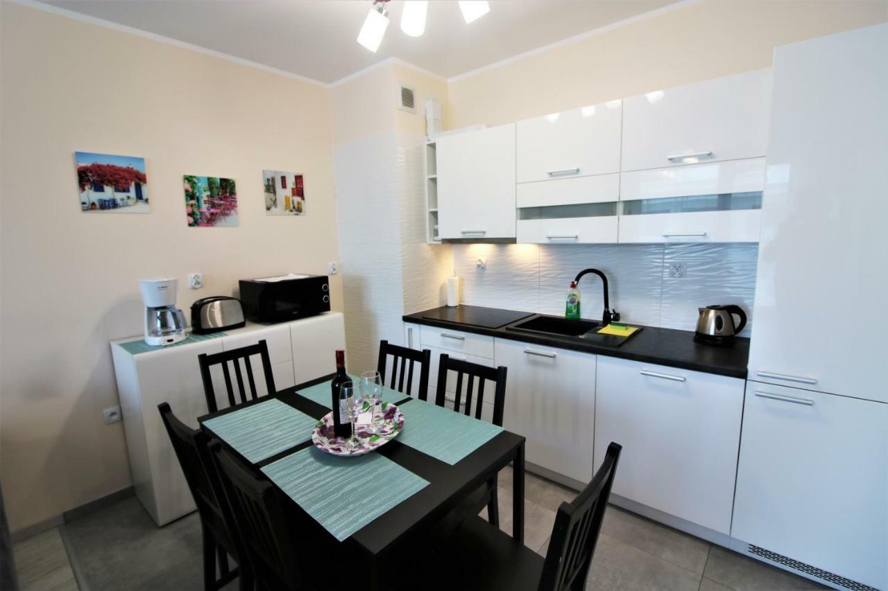 Apartament Superior Pastelowy Przy Plazy Kolobrzeg Exterior photo